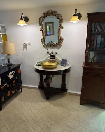 Bijou Villa Ajía Marína