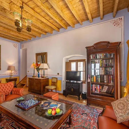Bijou Villa